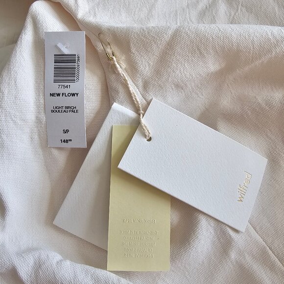 Aritzia Wilfred New Flowy Button-up Shirt - 2020 - Light Birch - Sz S - NWT - Picture 11 of 15